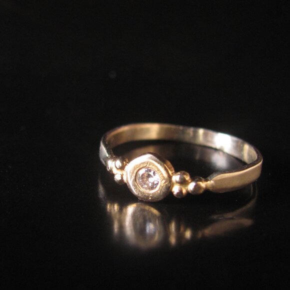 14K yellow gold ring set with 0.10ct diamond. Handmade UNIQUE Engagement ring - Picture 4 of 14